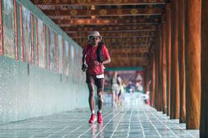 BIB: 
                            <button type="button" onclick="openModal(26927706)" class="btn btn-primary btn-sm float-right btn-popup" data-toggle="modal" data-target=".modal-high-quality">
                        <i class="fas fa-shopping-cart"></i> Add to Cart
                    </button>
                                            <button type="button" onclick="isThisMe(26927706, true)" class="btn btn-success btn-sm float-right btn-popup btn-isme hidden" data-toggle="tooltip" data-placement="bottom" title="นี่คือรูปของคุณใช่ไหม คลิกที่นี่เพื่อเอาเข้าอัลบั้ม">
                        <i class="fas fa-plus"></i> Add to album
                    </button>
                    <button type="button" onclick="isThisMe(26927706, false)" class="btn btn-warning btn-sm float-right btn-popup btn-isnotme hidden">
                        <i class="fas fa-ban"></i> Remove from album
                    </button>